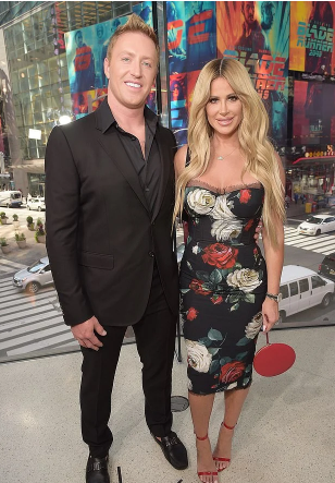 Kim Zolciak Spotted In LA Without Her Wedding Ring As She Claims Estranged Husband Kroy Biermann’s Request To Sell Their $3 Million Home